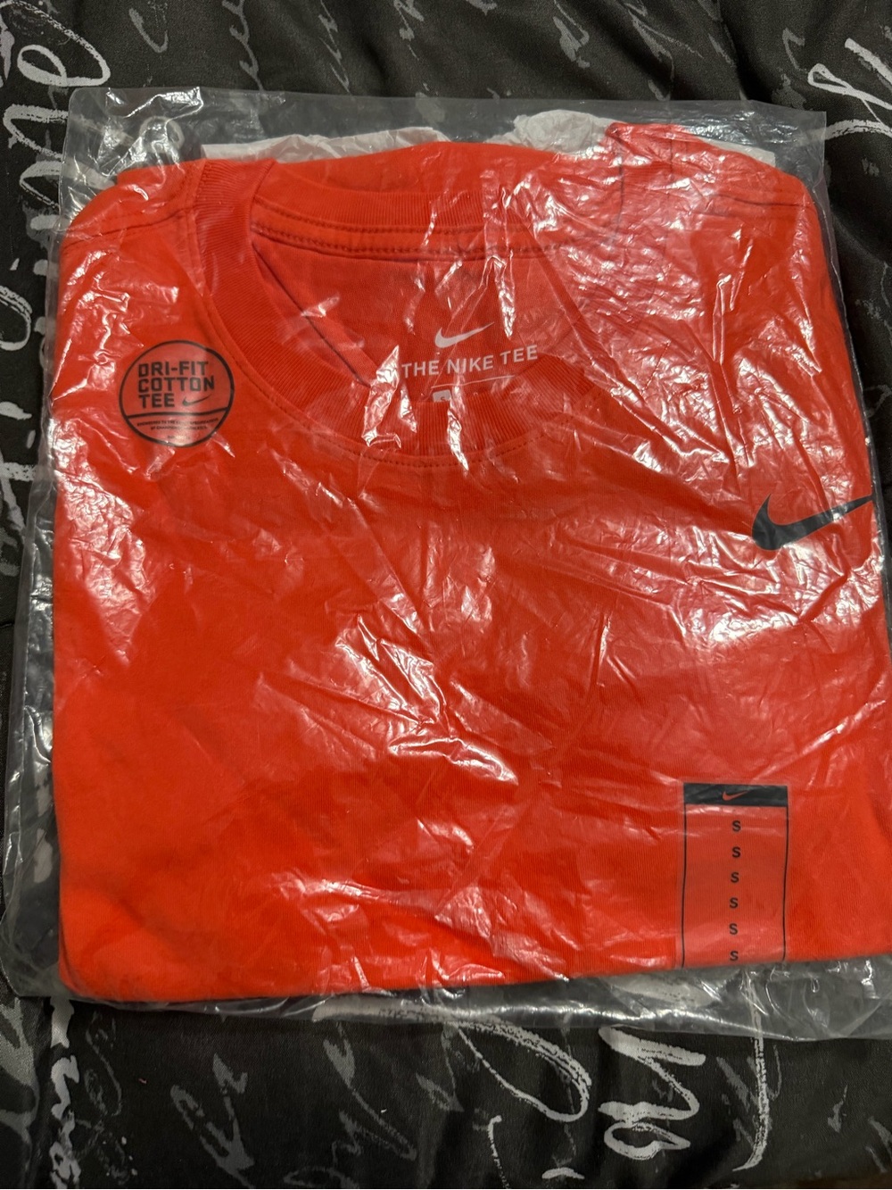 Nike Men’s Red Short-Sleeve Dri-FIT Tee